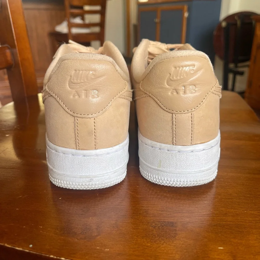 Nike Air Force 1 - Picture 4 of 6